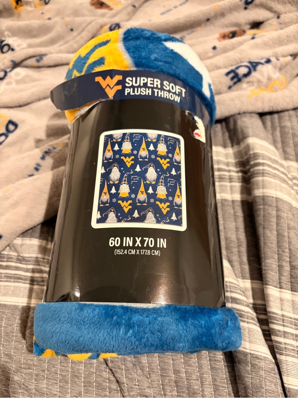 Super Soft Plush Throw Blanket - West Virginia Mountaineers Blue & Gold